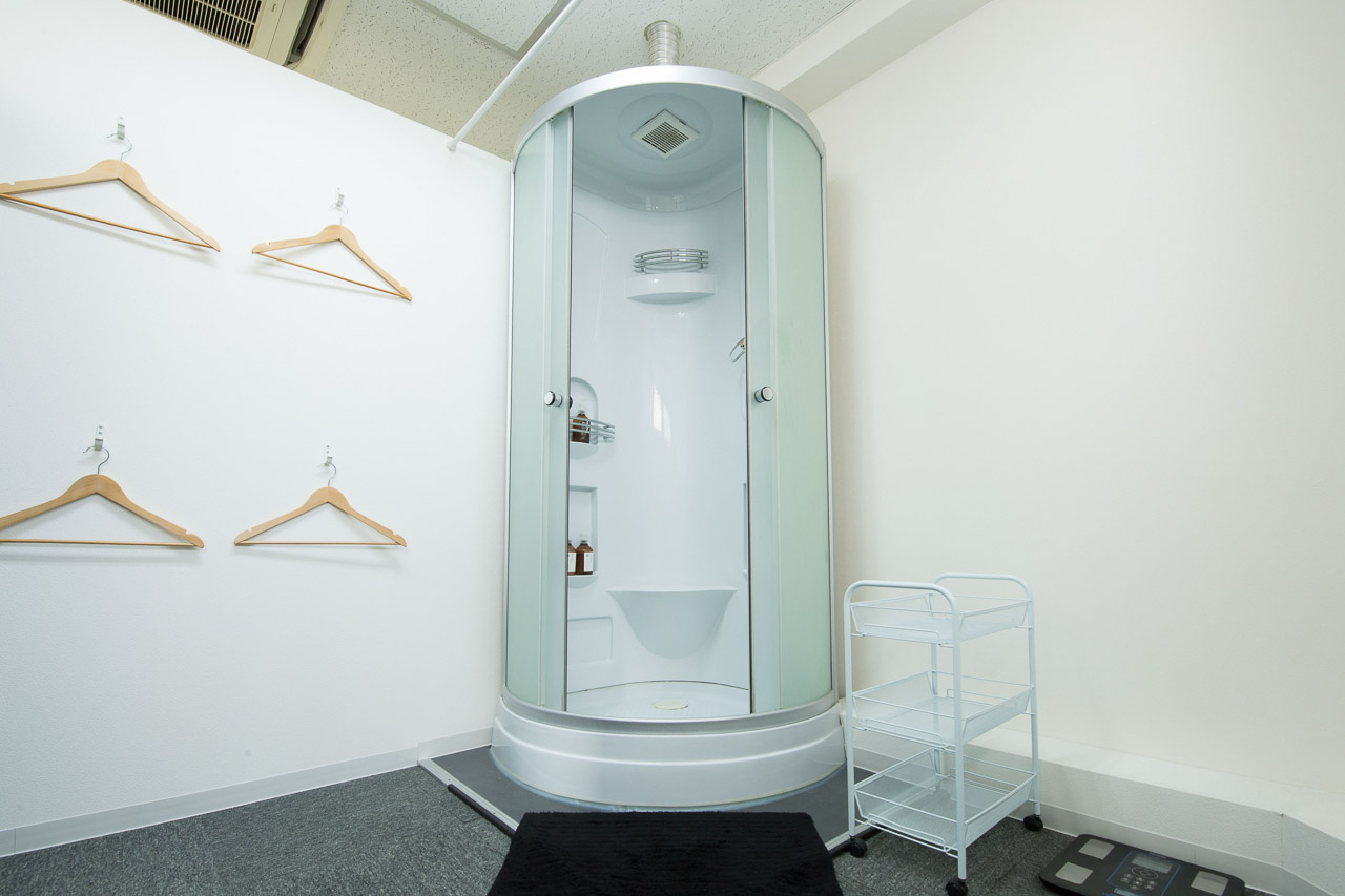 シャワールーム